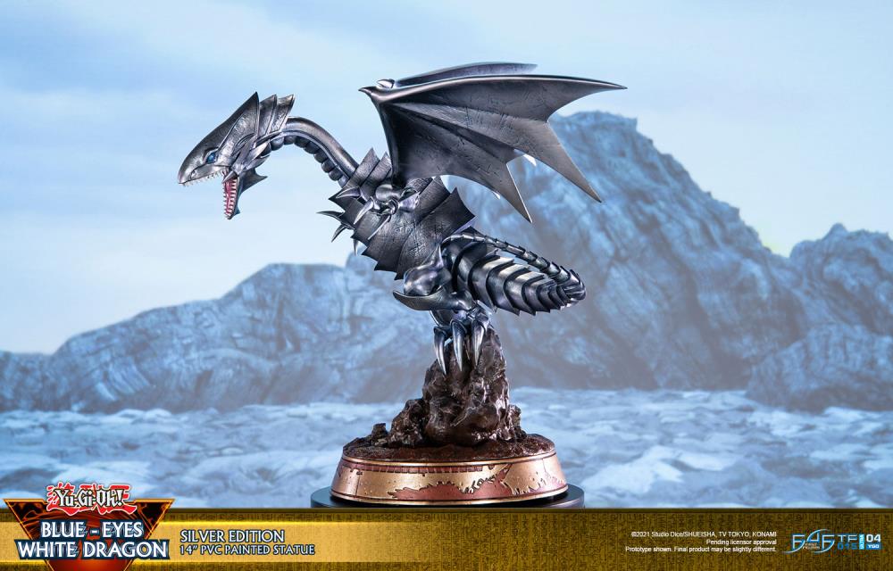 Yu-Gi-Oh! Blue-Eyes White Dragon (Silver Variant) Statue