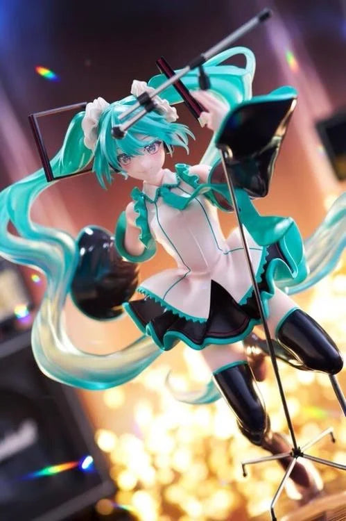 Vocaloid AMP+ Hatsune Miku (Birthday 2023 Ver.) Figure