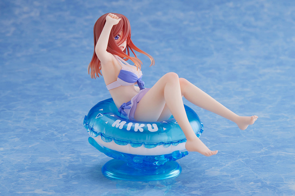 (EN CAMINO) The Quintessential Quintuplets Aqua Float Girls Miku Nakano Figure