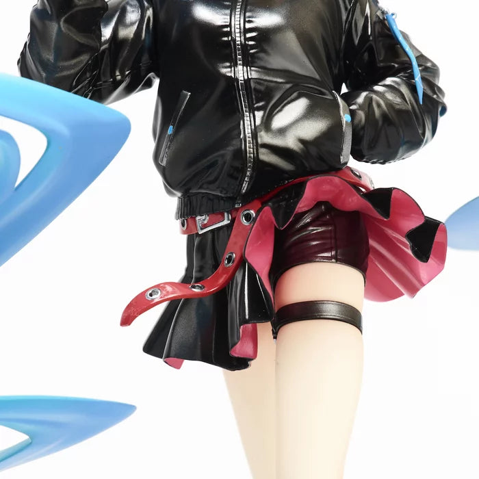 Hatsune Miku: LAM Rock Singer Ver. 1/7 Scale Figure