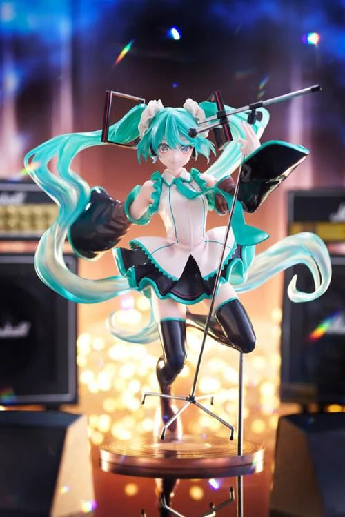 Vocaloid AMP+ Hatsune Miku (Birthday 2023 Ver.) Figure