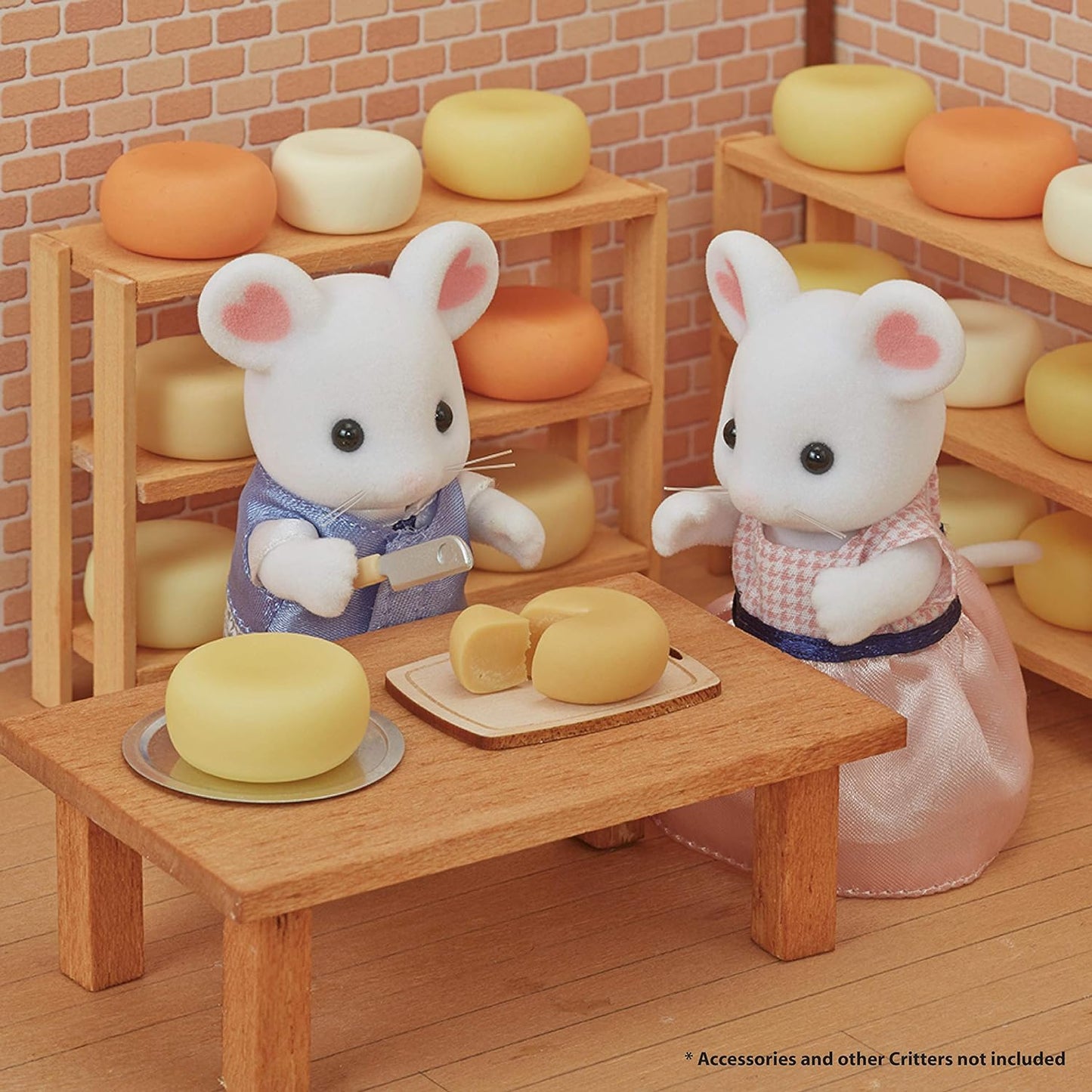 Calico Critters Familia Marshmallow Mouse