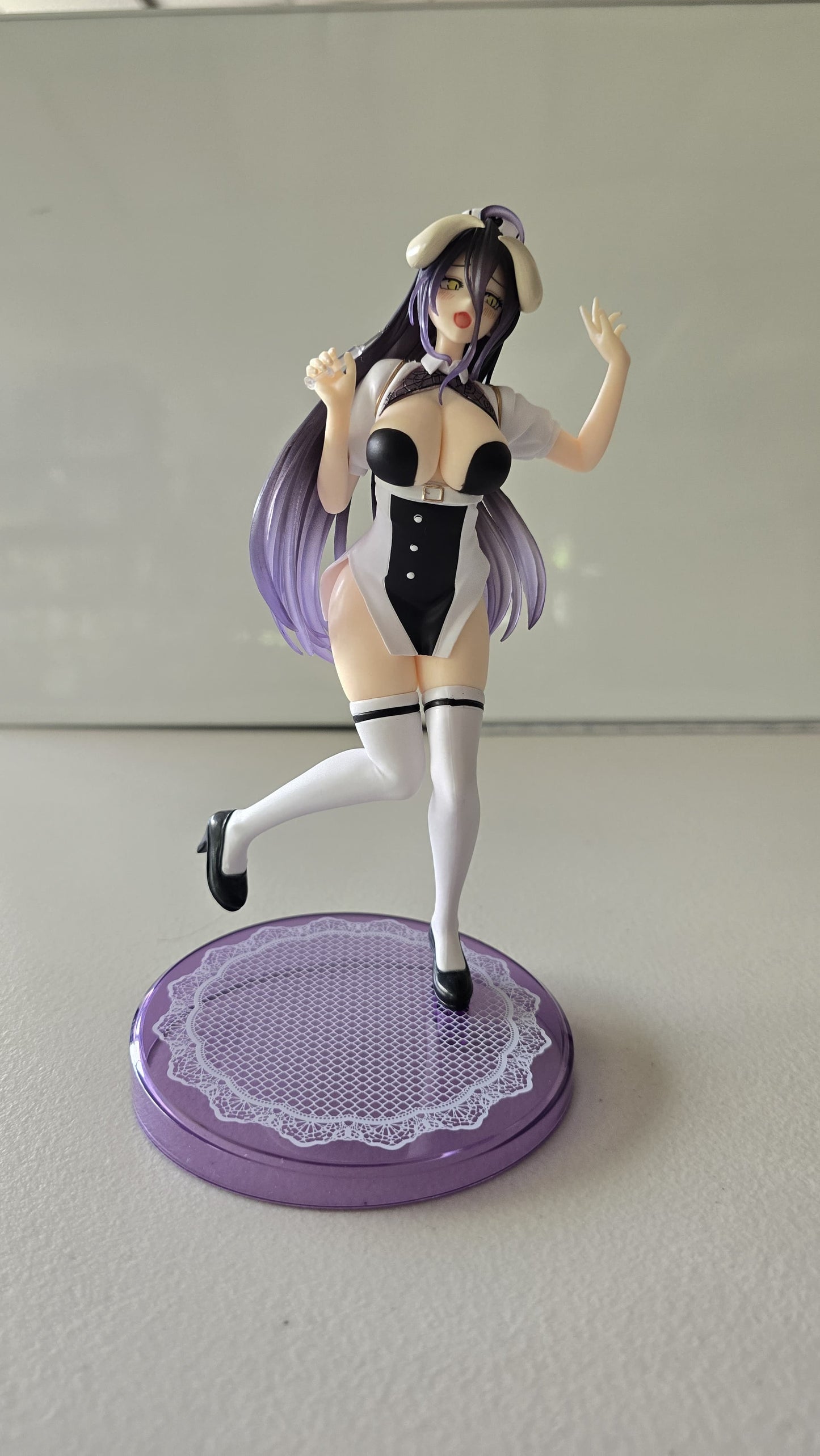 Overlord Vivit Albedo (Nurse Ver.) Figure (Sin Caja)