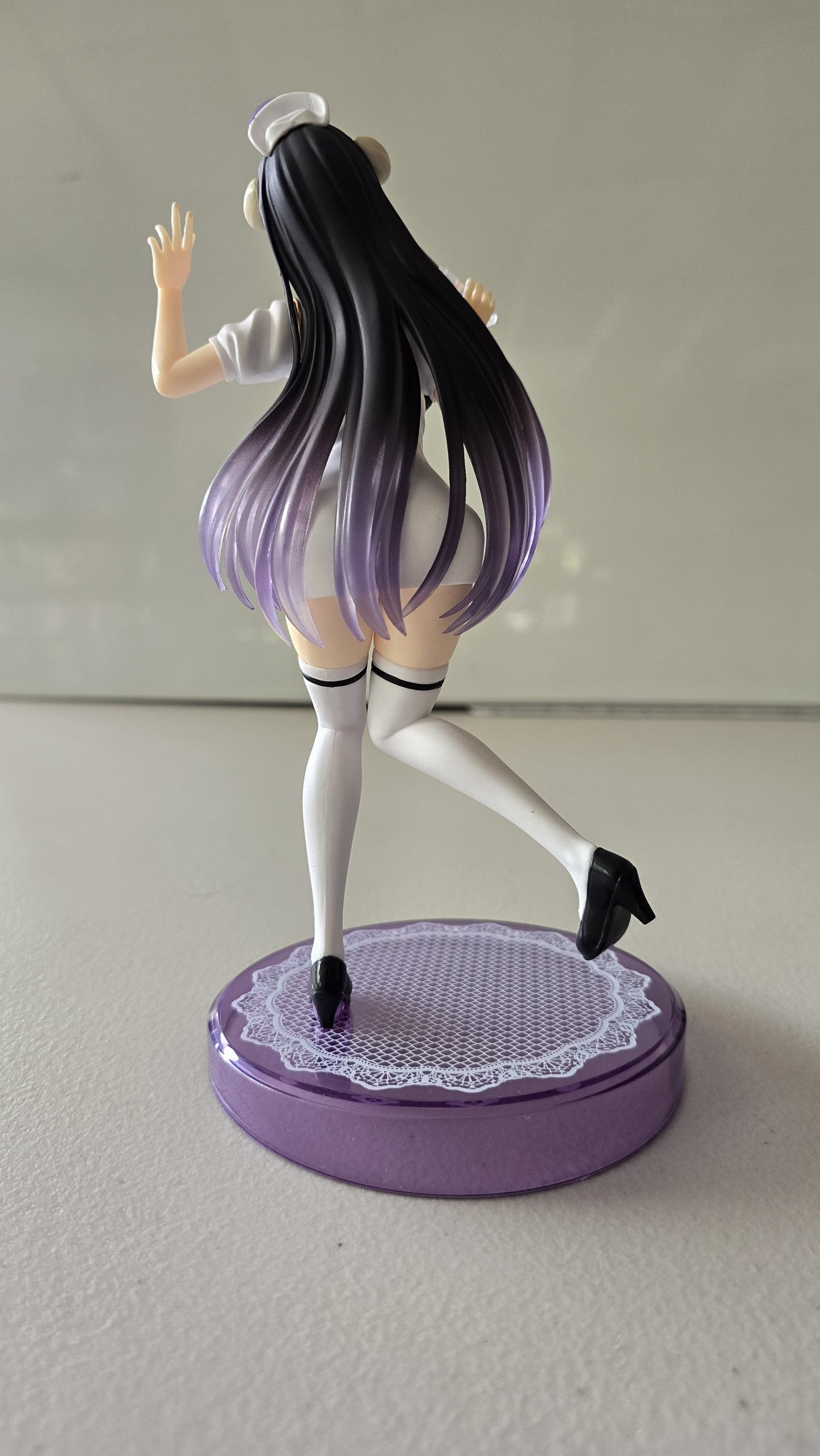 Overlord Vivit Albedo (Nurse Ver.) Figure (Sin Caja)