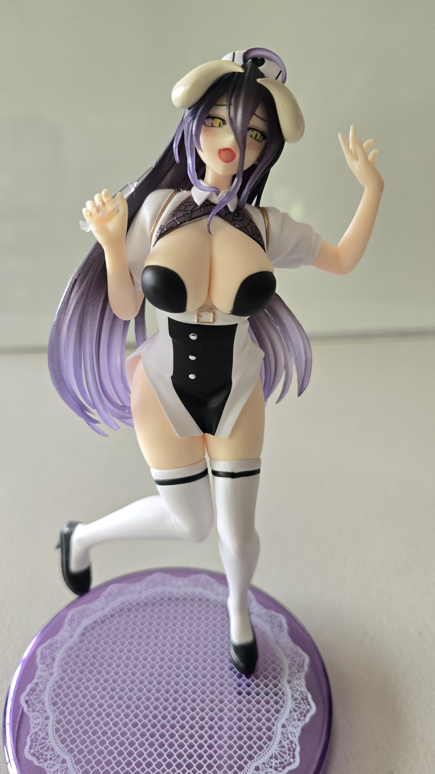 Overlord Vivit Albedo (Nurse Ver.) Figure (Sin Caja)