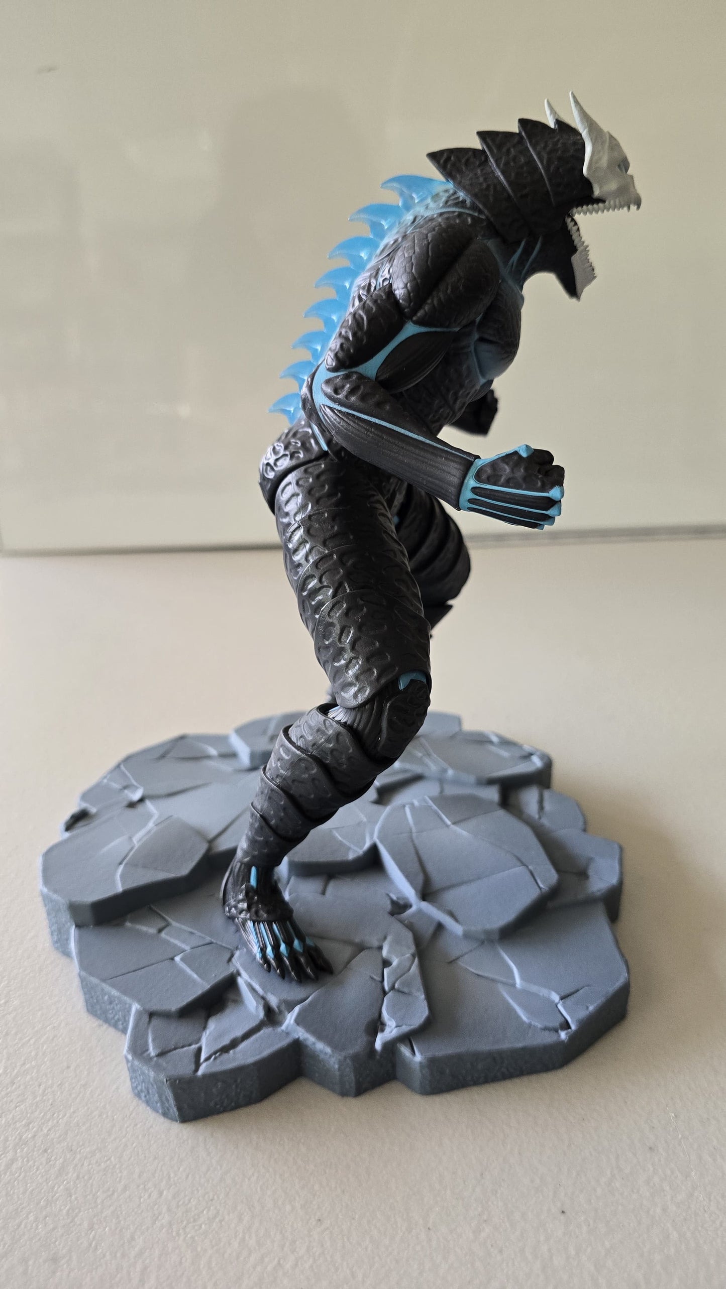 Figura Kaiju Nº8 Escala 1/7 "Roar" ~GiGO Limited~ (SIN CAJA)