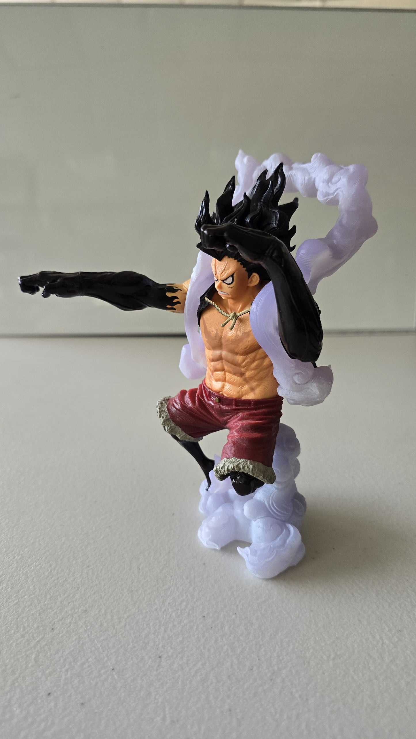 MONKEY D LUFFY GEAR4 (ONE PIECE KING OF ARTIST) (SIN CAJA)