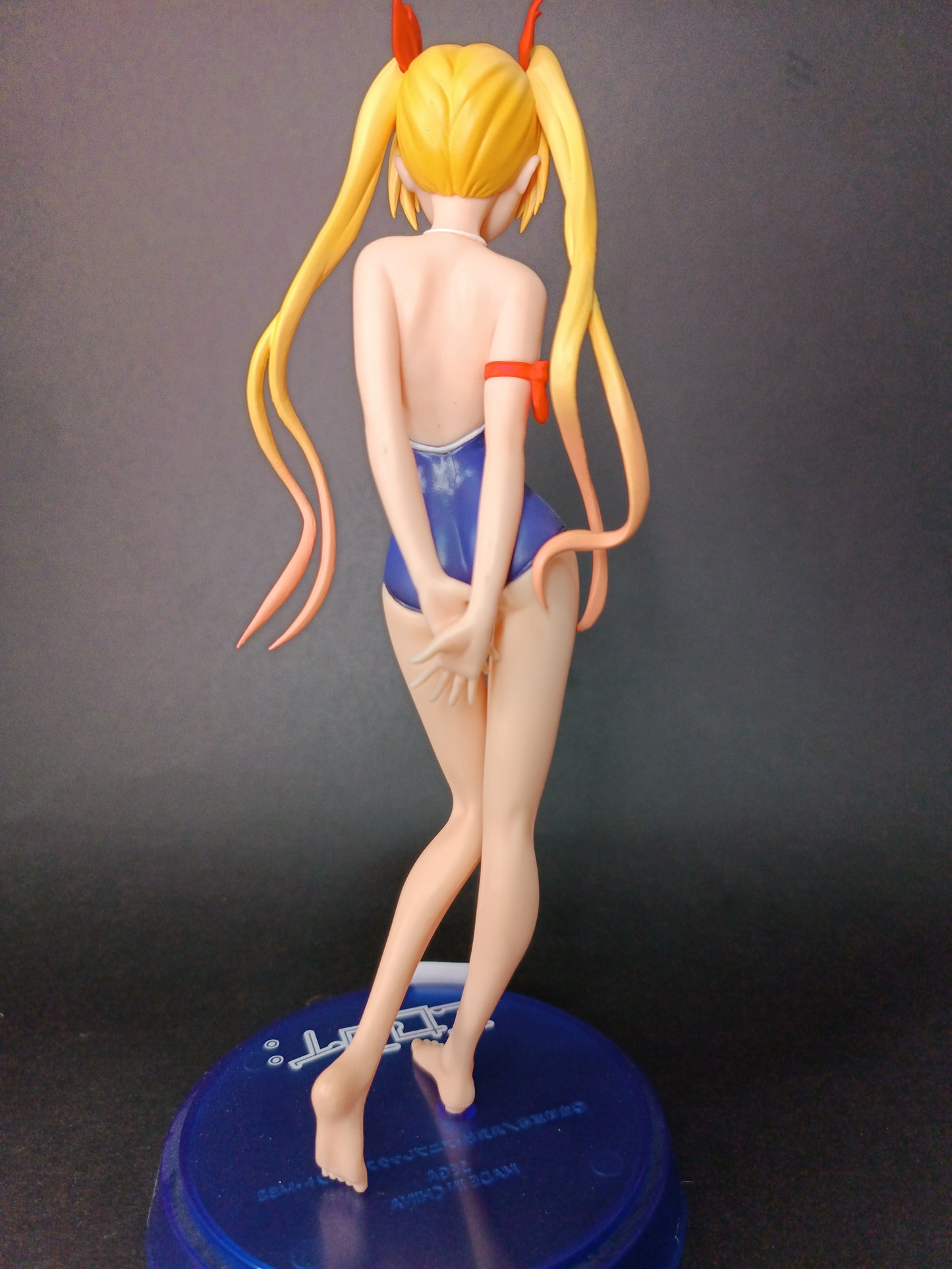 NISEKOI FIGURE - KIRISAKI CHITOGE SWIMSUIT VER (Sin Caja)