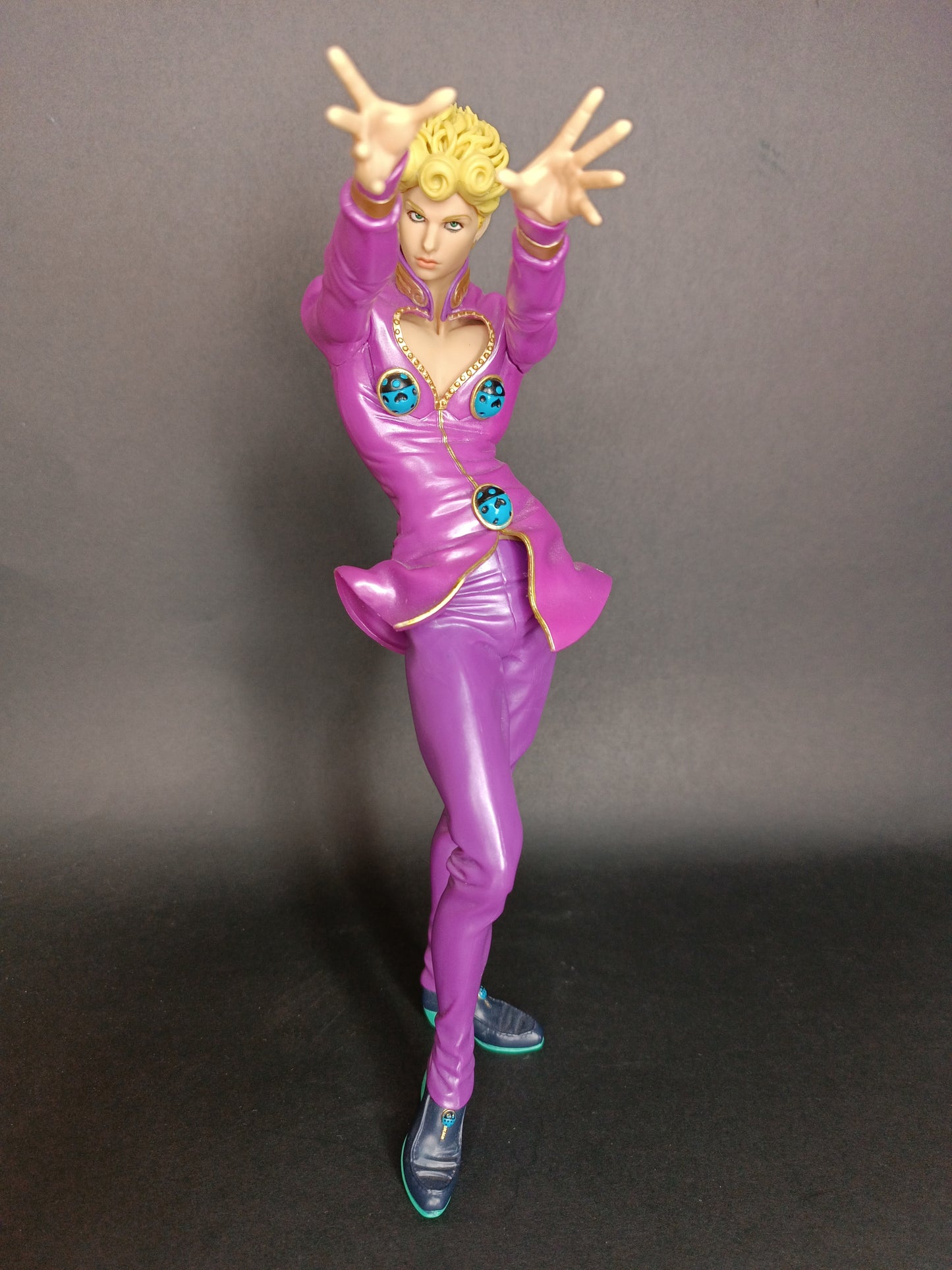 JOJO’S BIZARRE ADVENTURE GIORNO GIOVANNA FIGURE GRANDISTA (Banpresto)(Sin Caja)