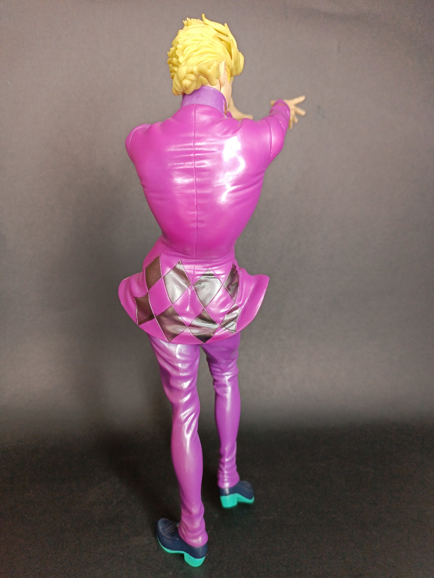 JOJO’S BIZARRE ADVENTURE GIORNO GIOVANNA FIGURE GRANDISTA (Banpresto)(Sin Caja)