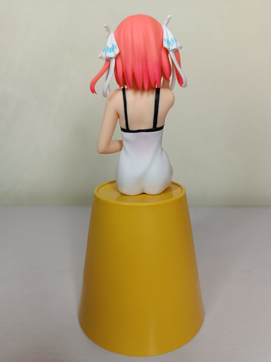 The Quintessential Quintuplets Nino Nakano Premium Perching Figure (Sin Caja)