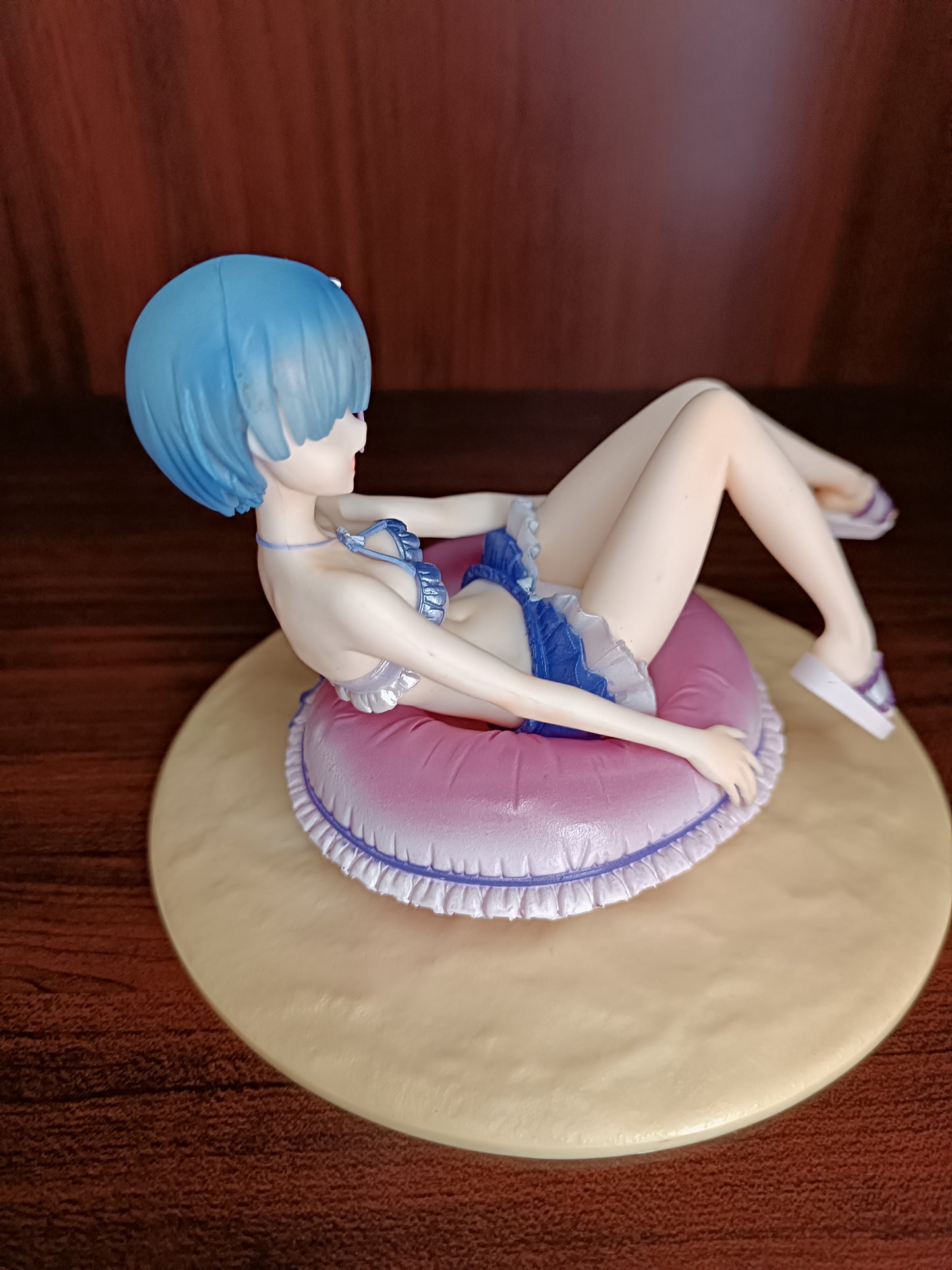 Rem Vacation Ver Re:ZERO Ichiban Figure (Sin caja)