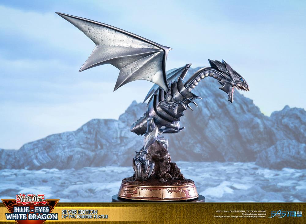 Yu-Gi-Oh! Blue-Eyes White Dragon (Silver Variant) Statue