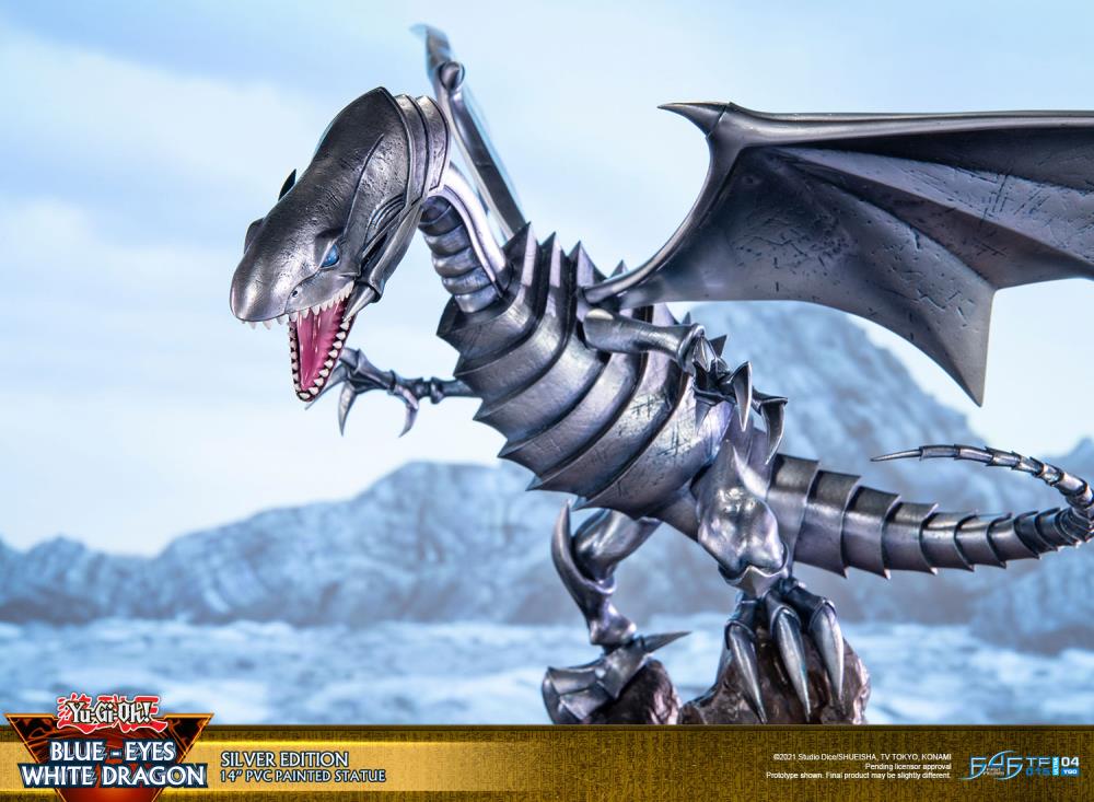 Yu-Gi-Oh! Blue-Eyes White Dragon (Silver Variant) Statue