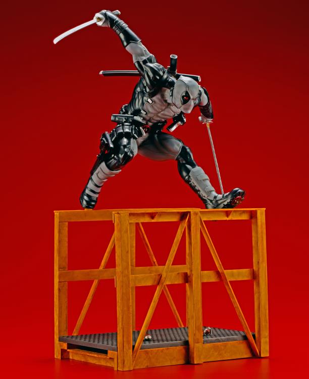 Marvel Now ArtFX Super Deadpool (X-Force) Limited Edition Exclusive Statue
