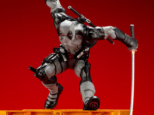 Marvel Now ArtFX Super Deadpool (X-Force) Limited Edition Exclusive Statue