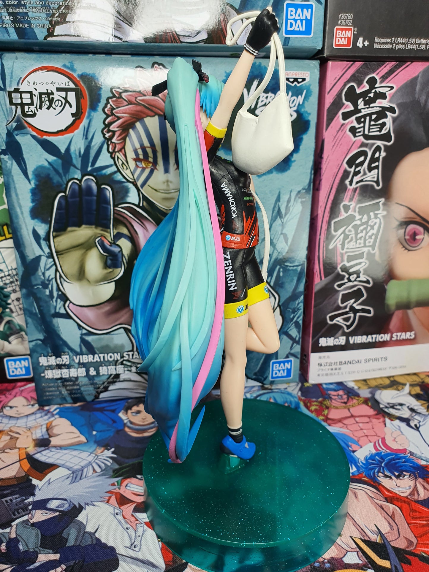 Hatsune Miku Racing - Racing Miku 2019 Team UKYO - Banpresto (Sin Caja)
