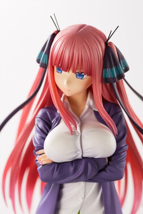 The Quintessential Quintuplets Nino Nakano 1/8 Scale Figure