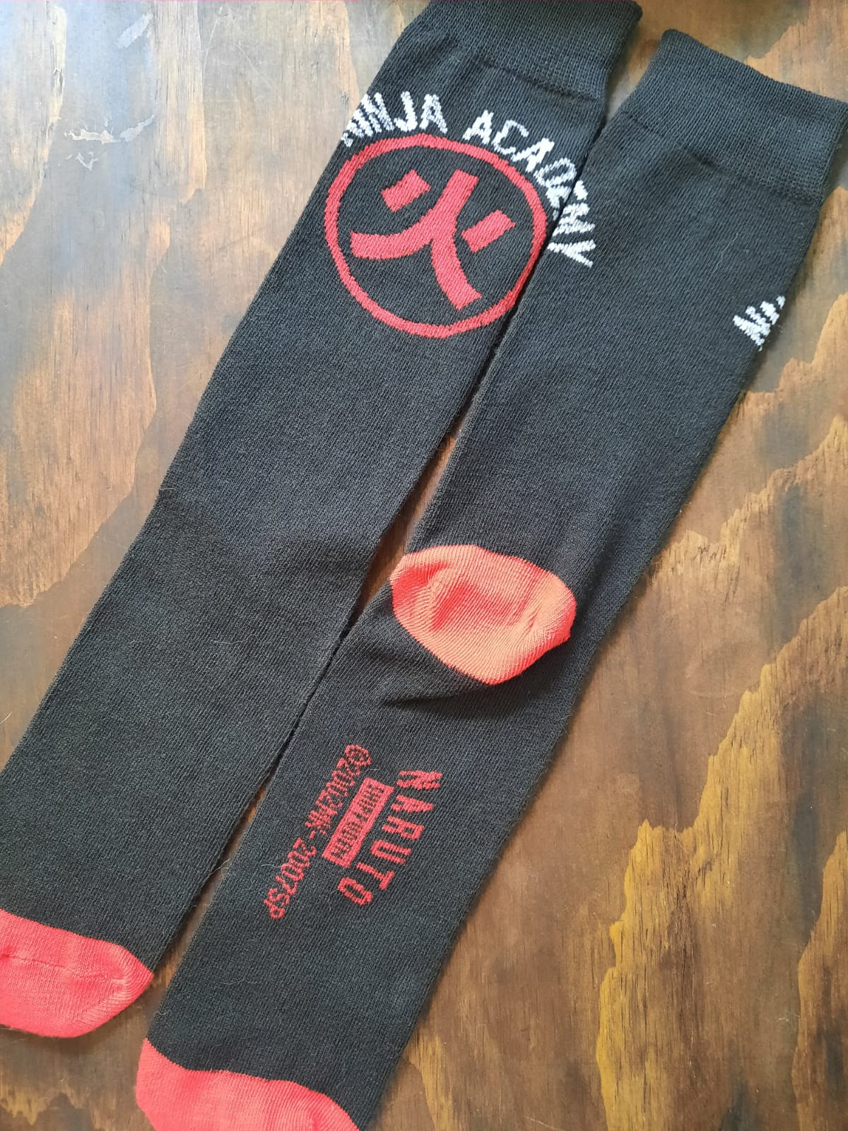 Calcetines Akatsuki de Naruto