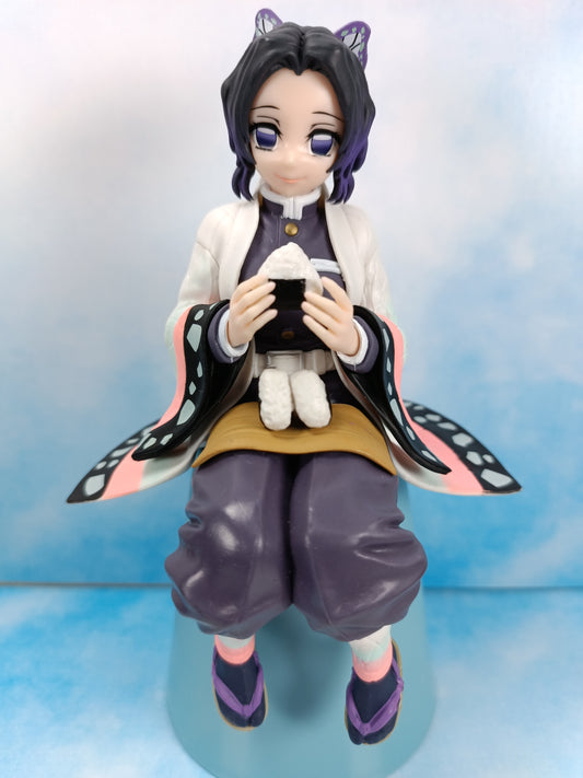 Demon Slayer: Kimetsu no Yaiba Shinobu Kocho Premium Perching Figure (Sin Caja)