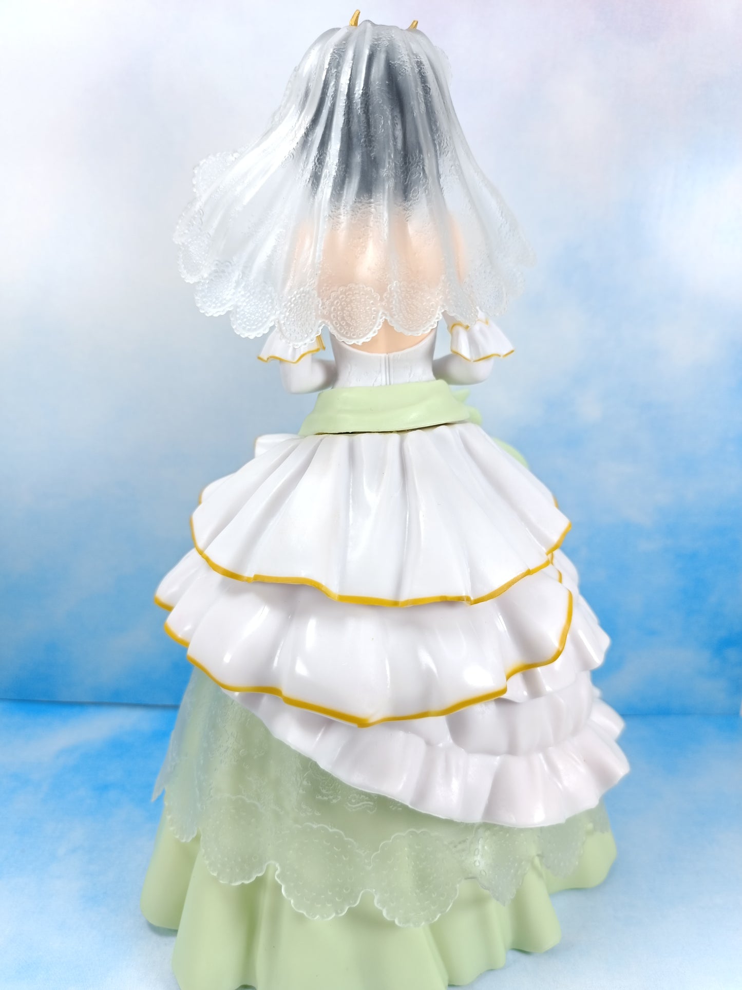 SWORD ART ONLINE: CODE REGISTER EXQ FIGURE - WEDDING SUGUHA (Sin Caja)