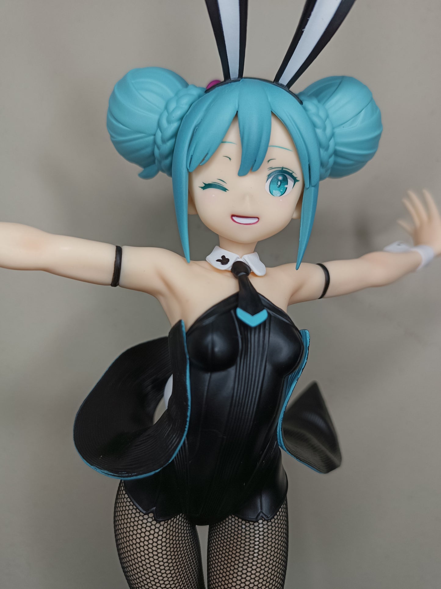 Vocaloid BiCute Bunnies Hatsune Miku (Wink Ver.) Figure (Sin Caja)