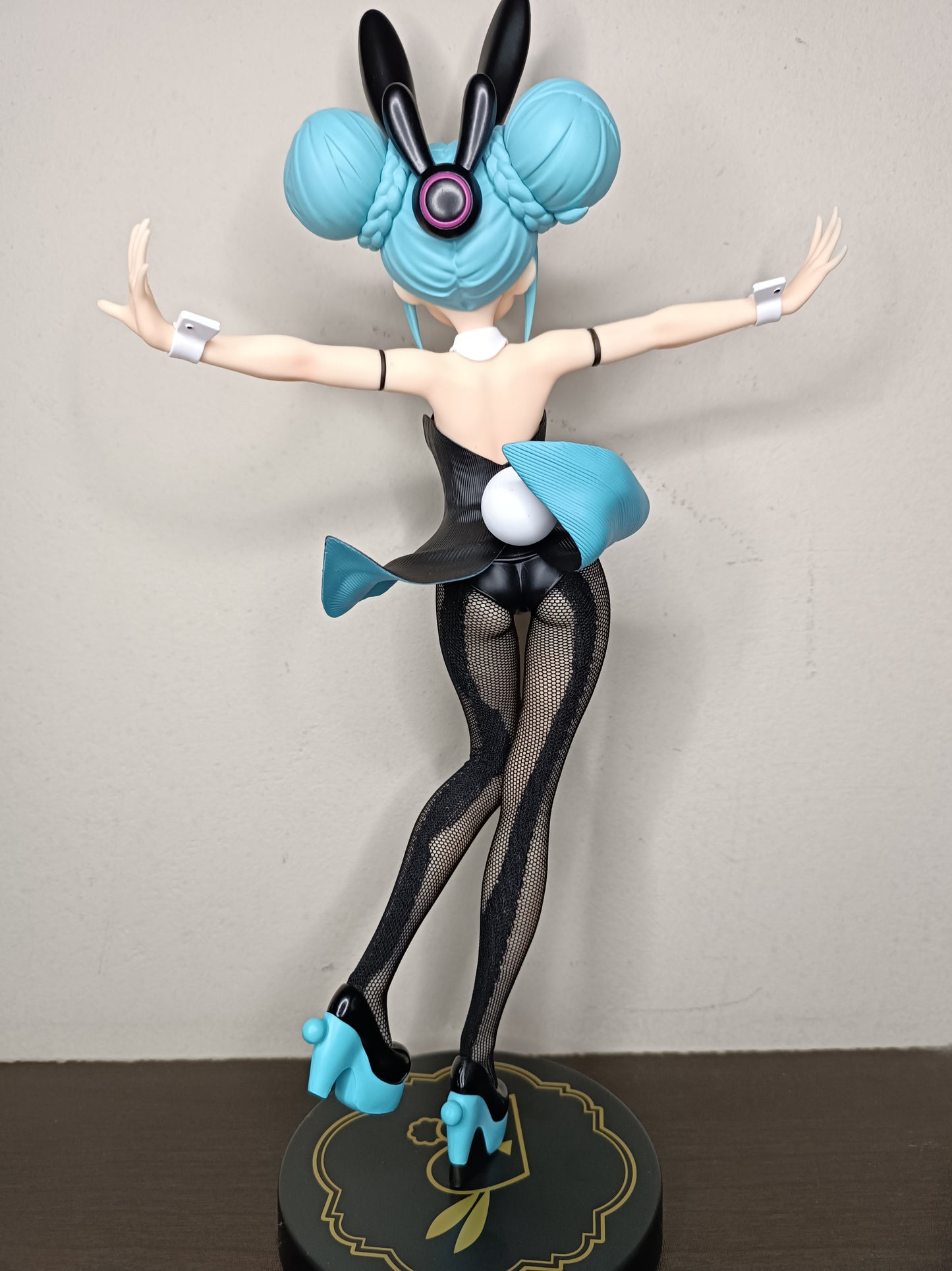 Vocaloid BiCute Bunnies Hatsune Miku (Wink Ver.) Figure (Sin Caja)
