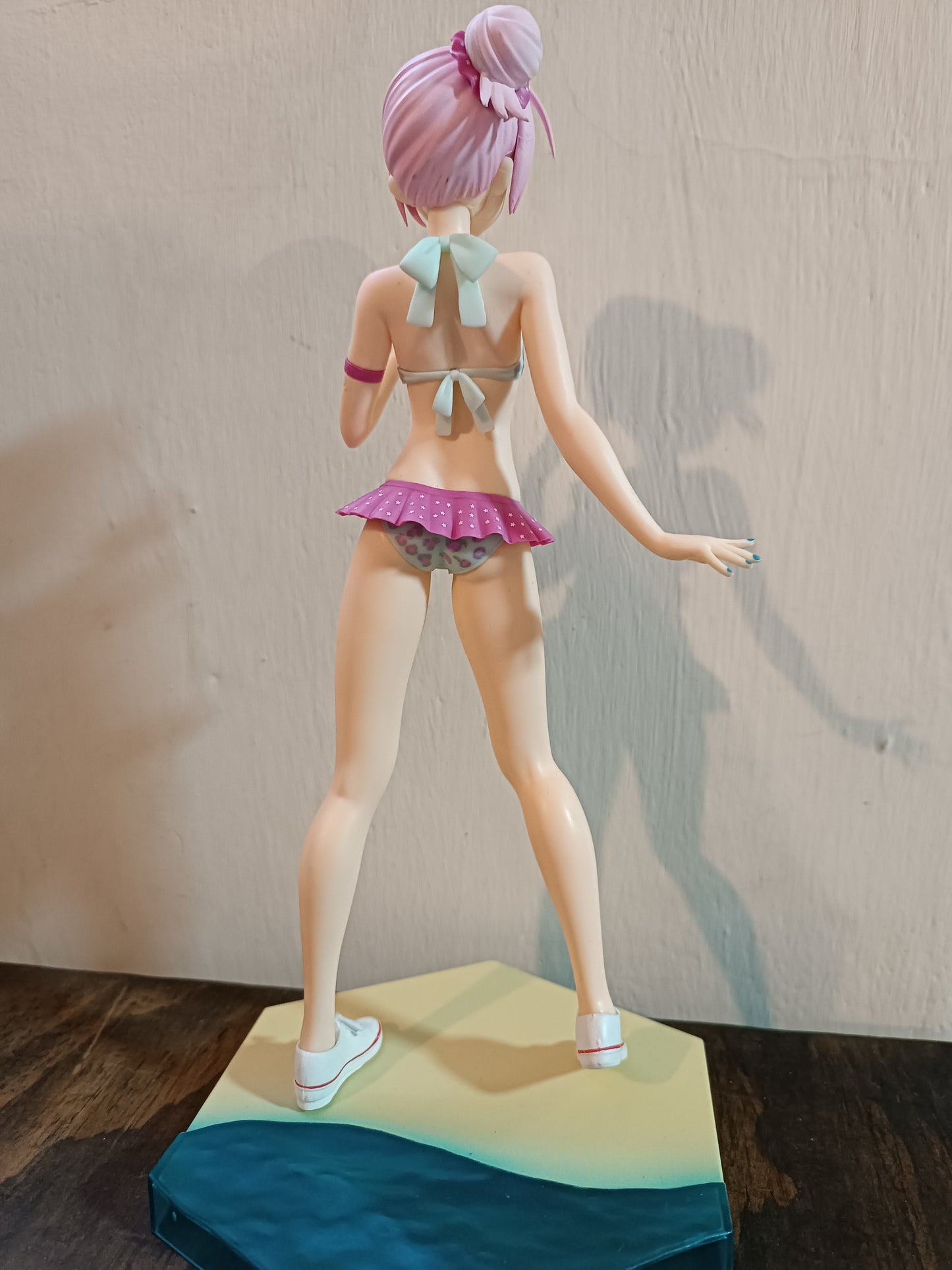 Sega Vocaloid Megurine Luka Super Premium Figure - Bikini Version (Sin Caja)