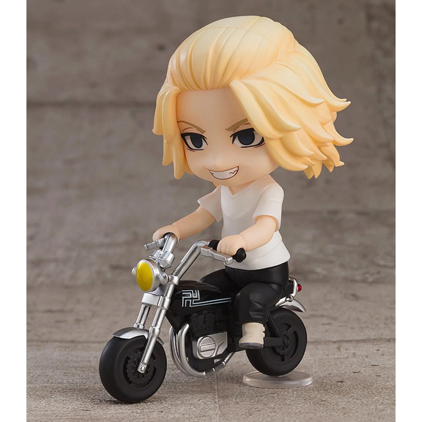 Nendoroid No. 1666 Tokyo Revengers: Mikey (Manjiro Sano) (Sin Censura)