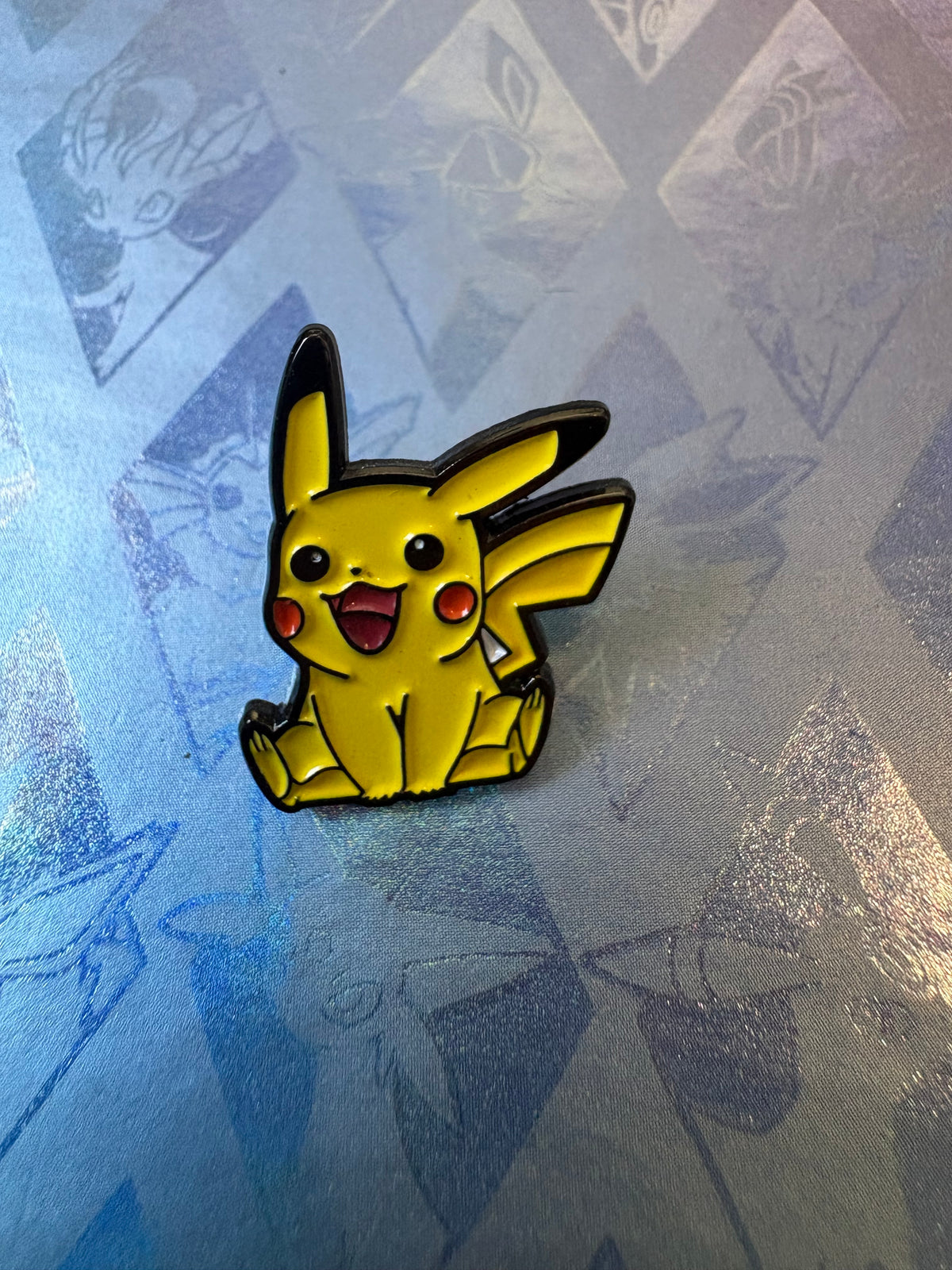 Pin metálico Pikachu