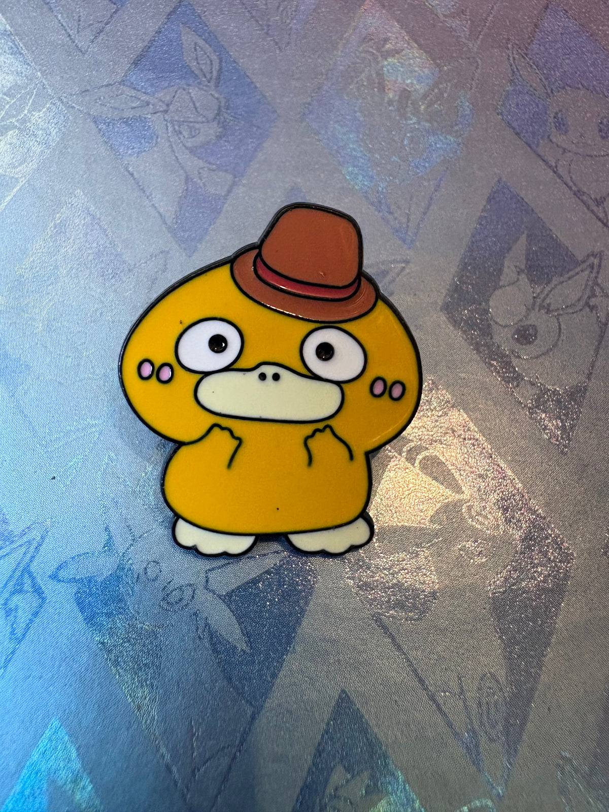 Pin metálico Psyduck