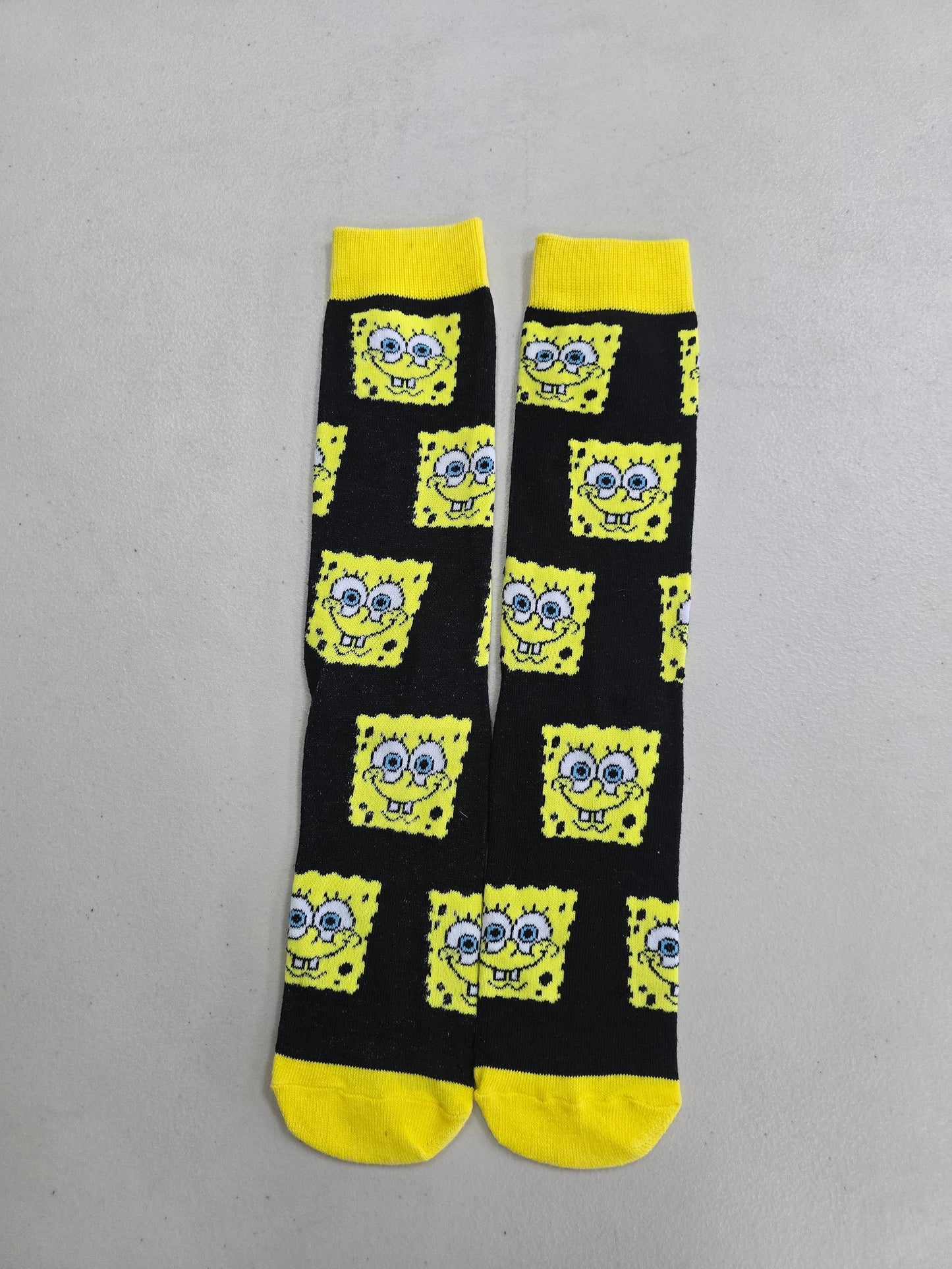 Calcetines Bob esponja negros