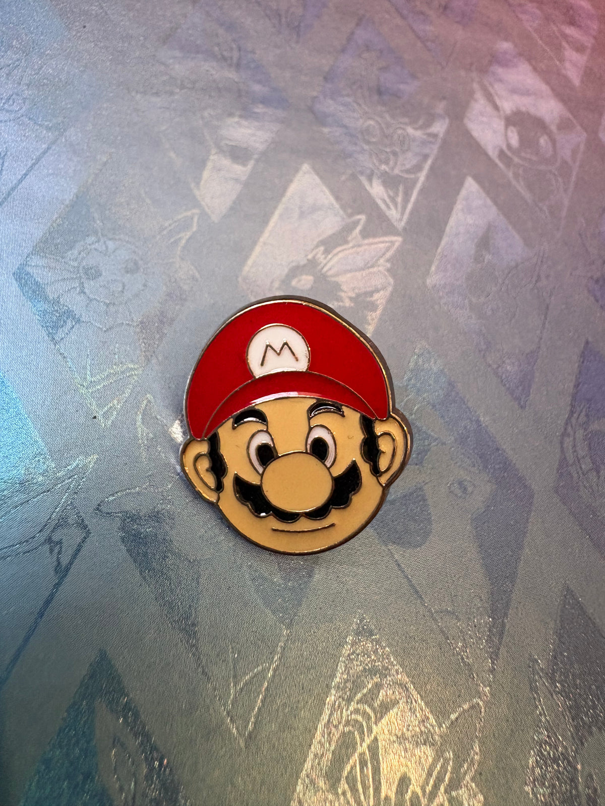 Pin metálico Mario