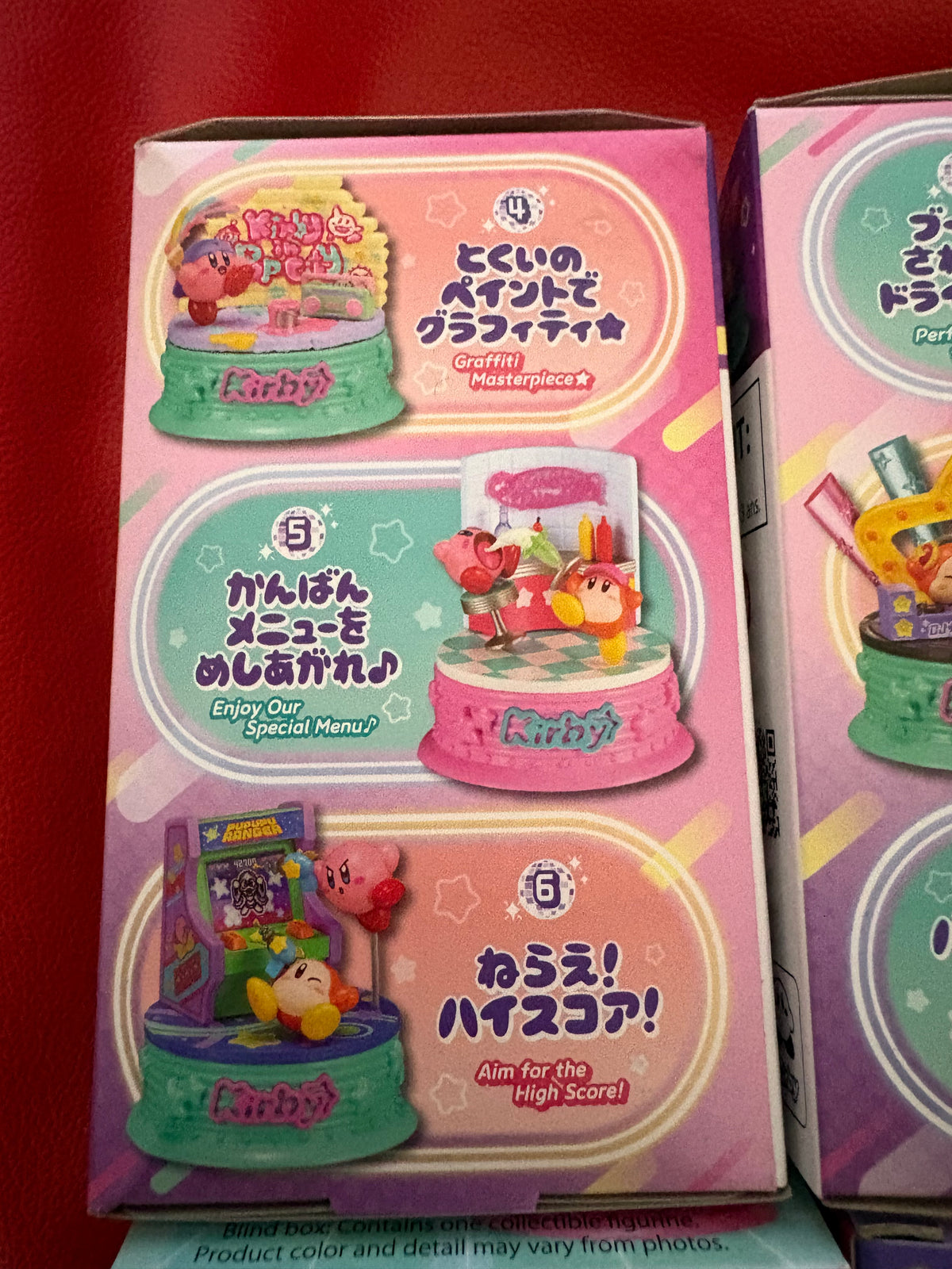 Figura sorpresa Kirby Pop City
