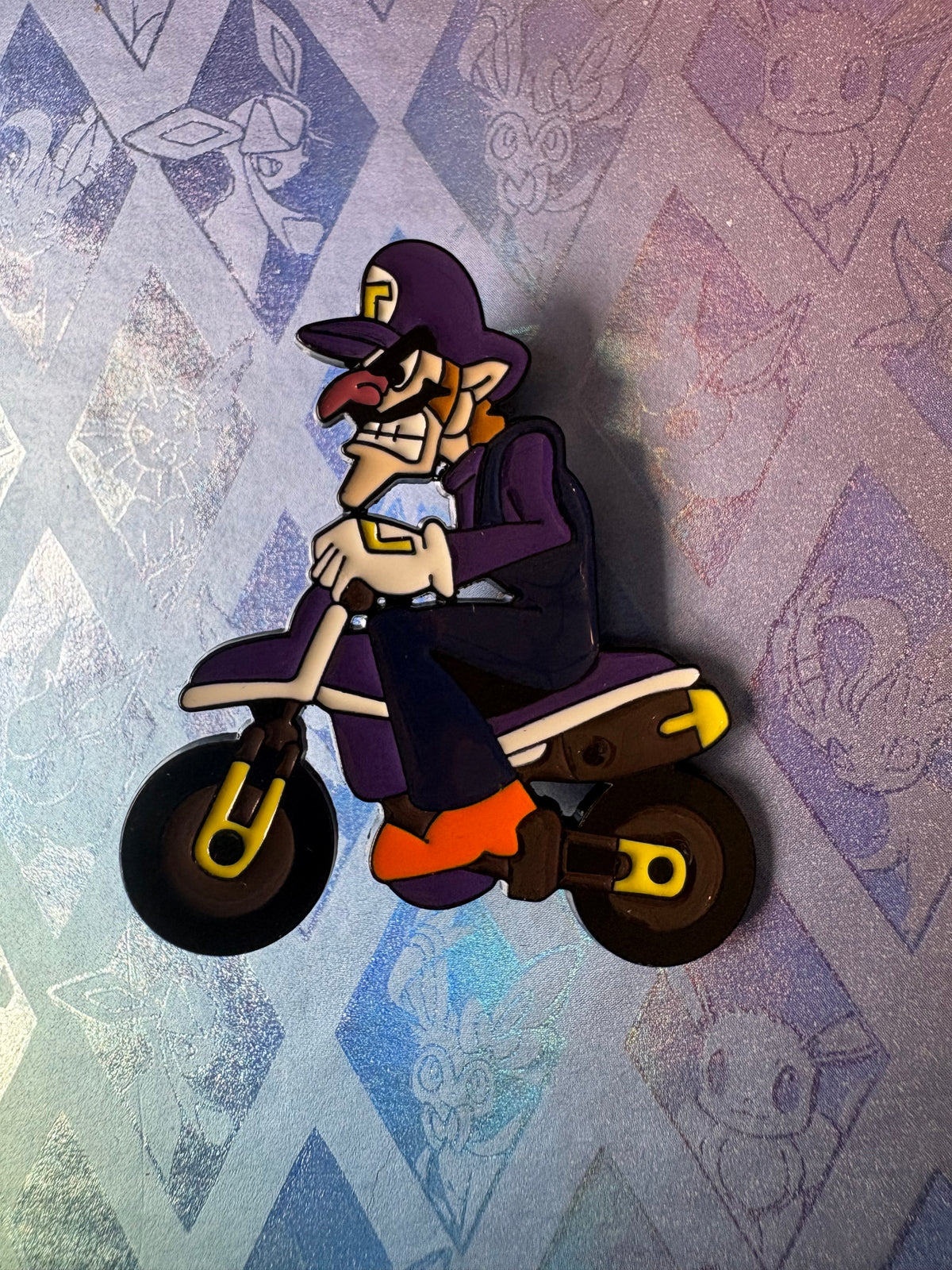 Pin metálico Waluigi