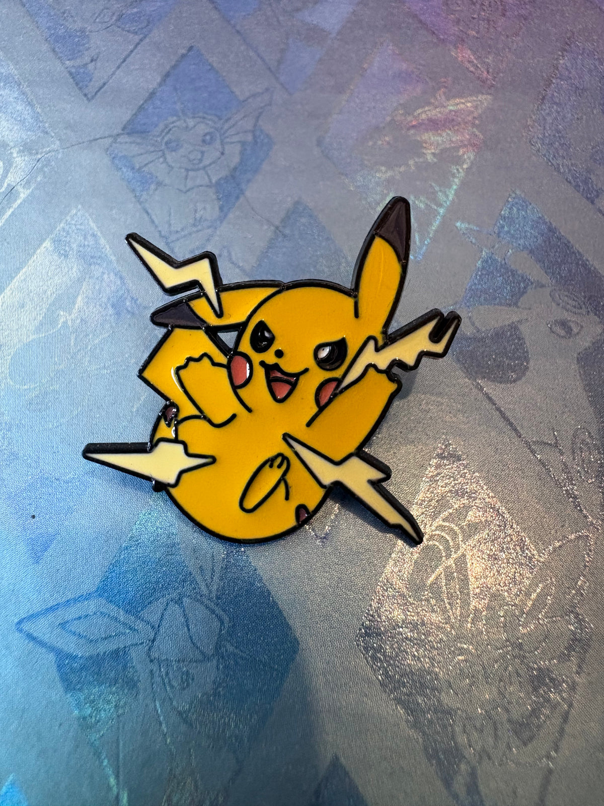 Pin metálico Pikachu