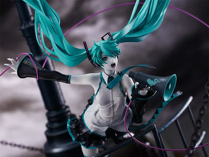 Vocaloid Hatsune Miku: Love is War (Refined Ver.) 1/8 Scale Figure & Good Smile Company 20th Anniversary Book Set