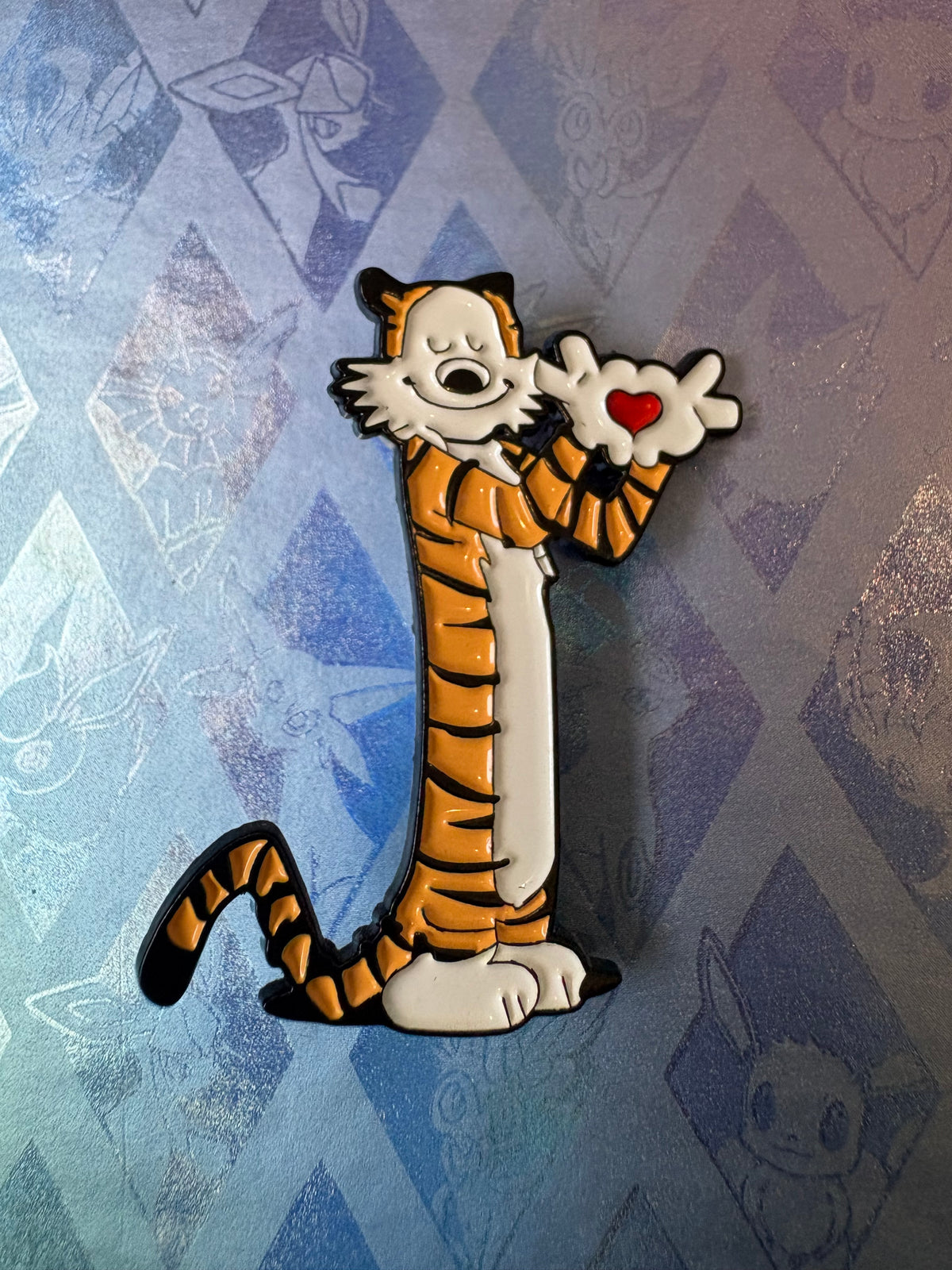 Pin metálico Calvin & Hobbes
