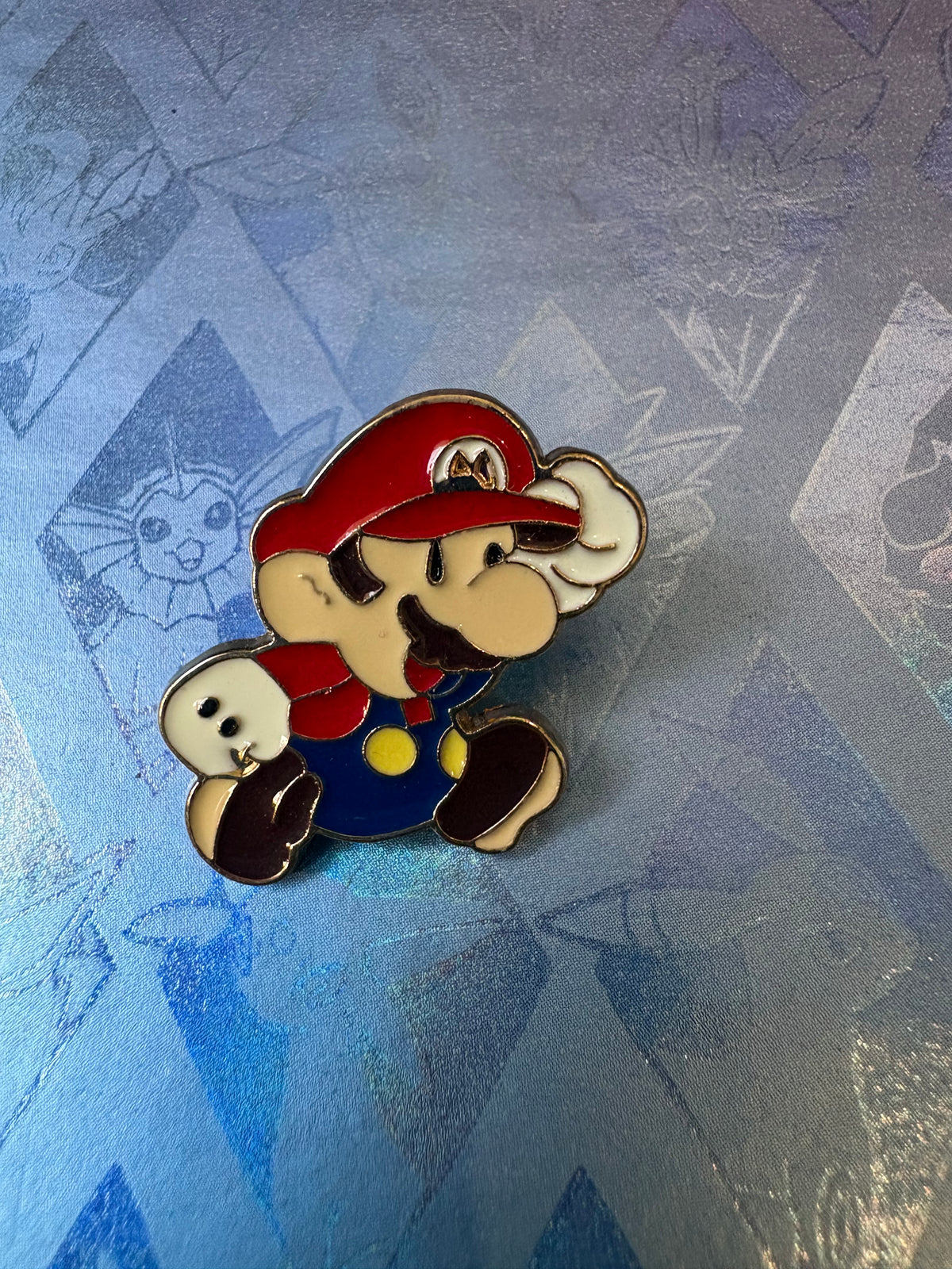 Pin metálico Mario