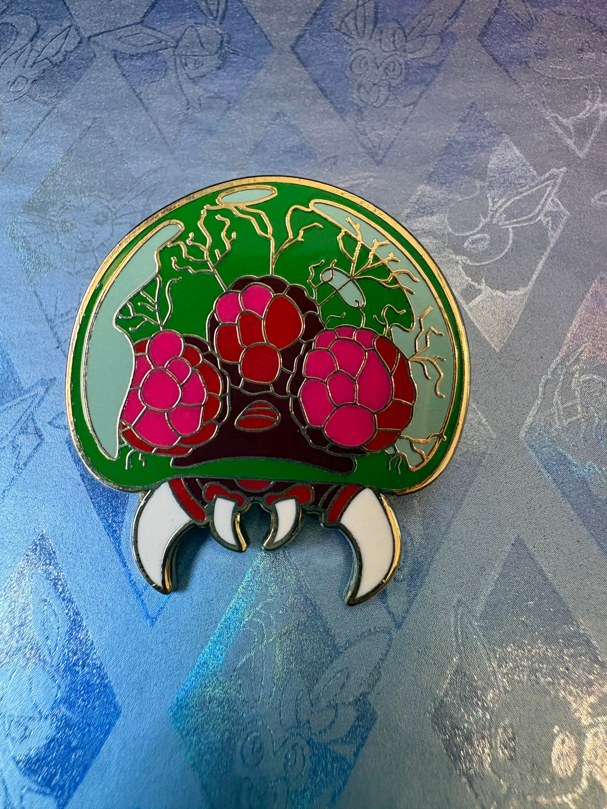 Pin metálico Metroid