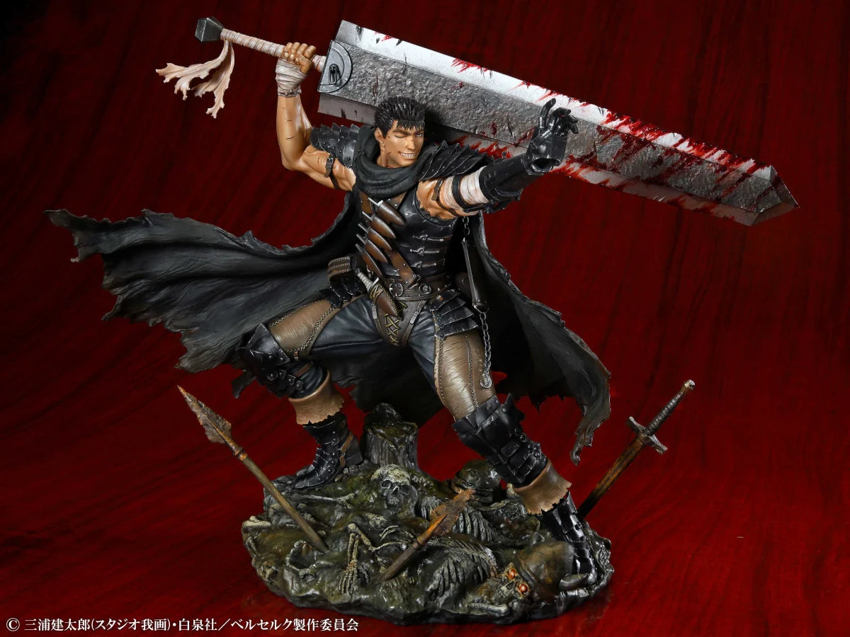 Berserk Guts (Black Swordsman Version) 1/7 Statue