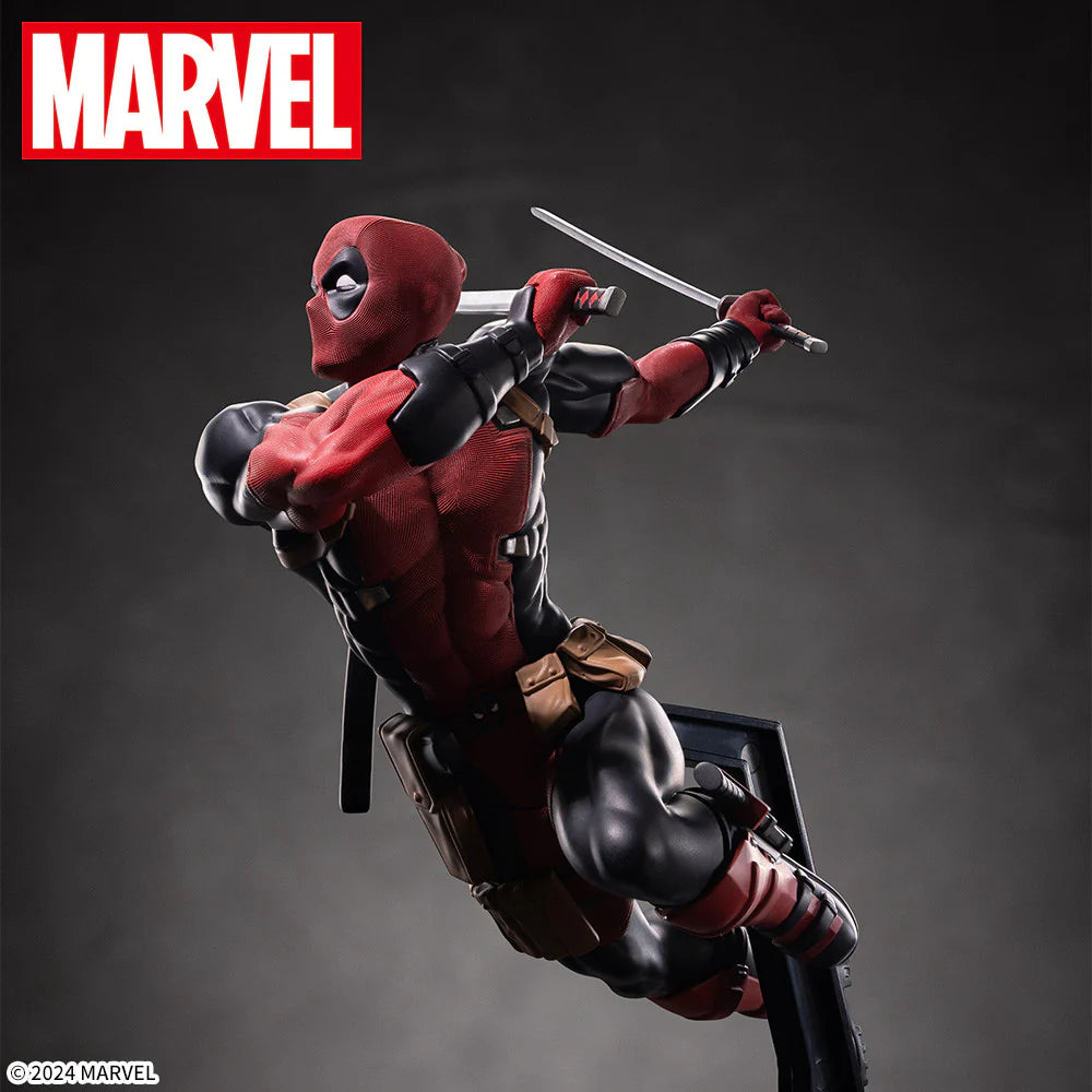 MARVEL COMICS Luminasta Deadpool