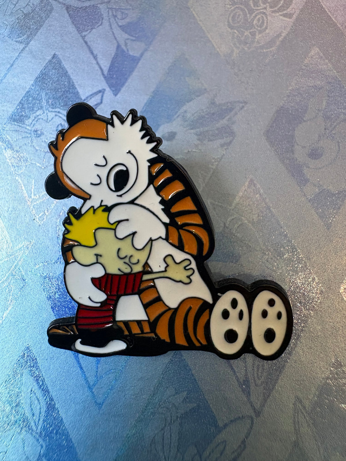 Pin metálico Calvin & Hobbes