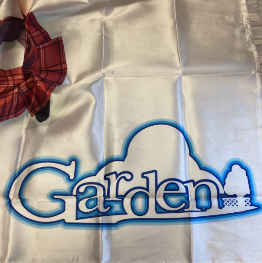 Garden Erika Hoshino life-size bed sheet