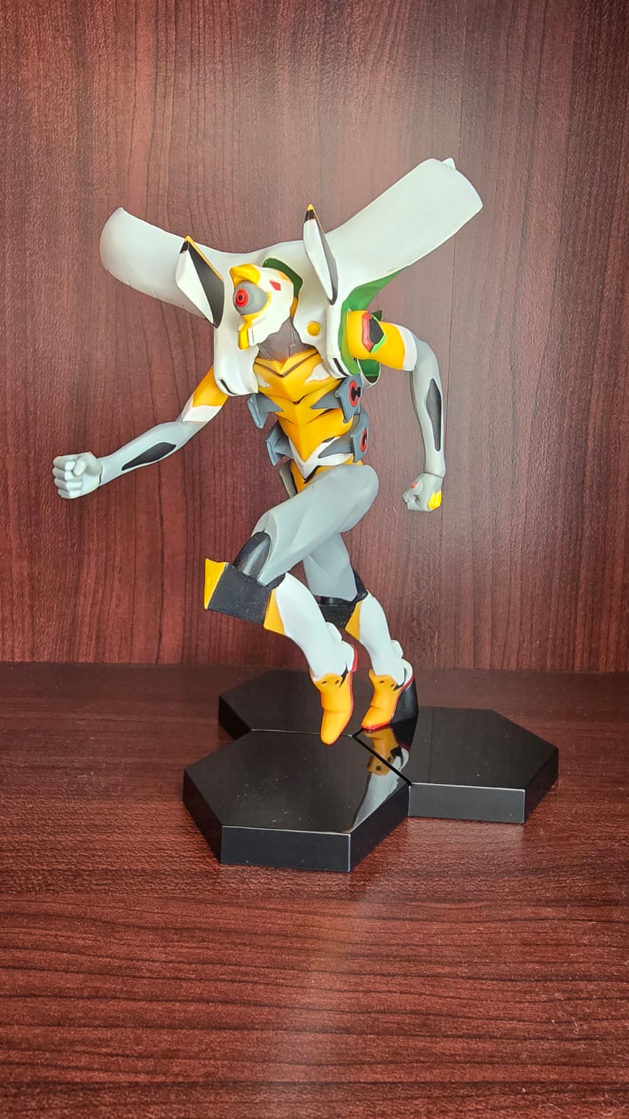 SEGA High Grade Figure -VERSUS- Vol.4: EVA Mark.09 (Sin Caja)