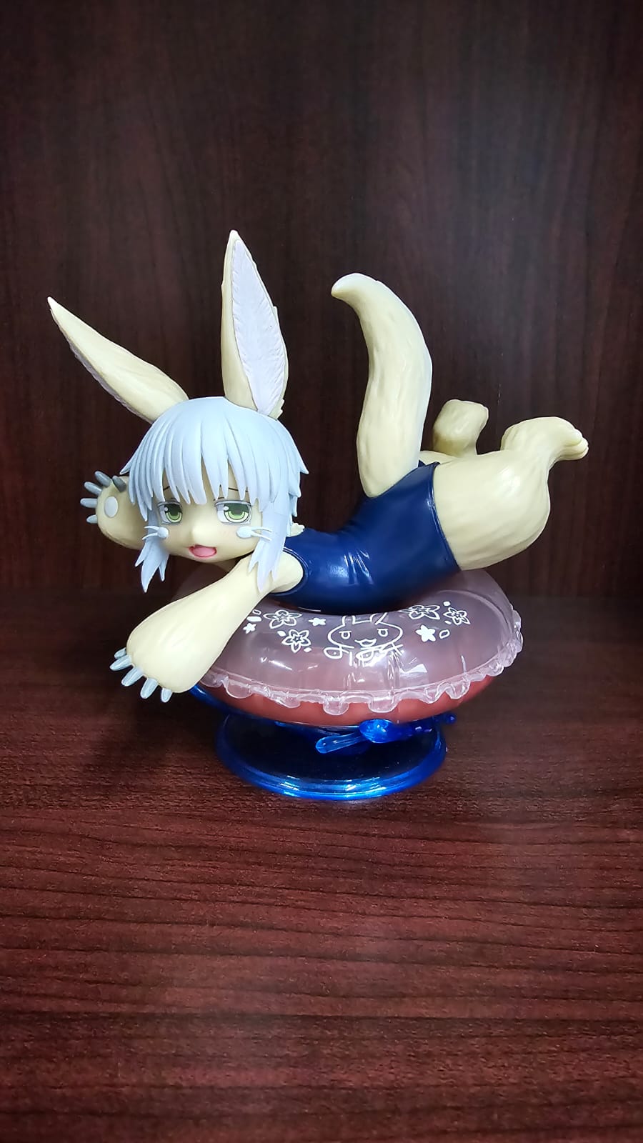 Made in Abyss: The Golden City of the Scorching Sun Aqua Float Girls Nanachi Figure  (Sin Caja)