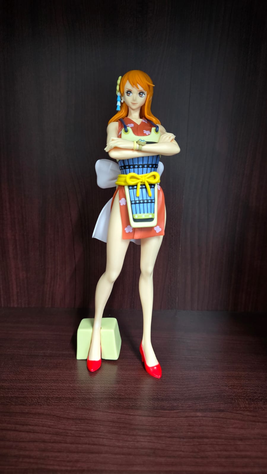 One Piece - Nami Glitter And Glamours Figure Style II (Ver A) (Sin caja)