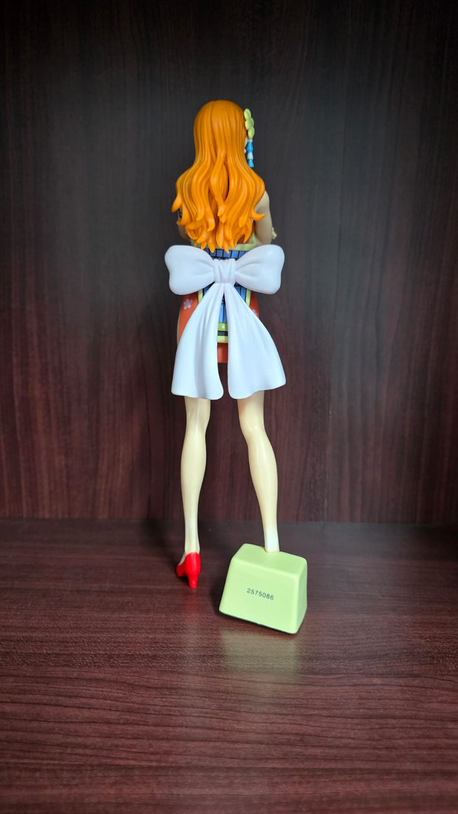 One Piece - Nami Glitter And Glamours Figure Style II (Ver A) (Sin caja)