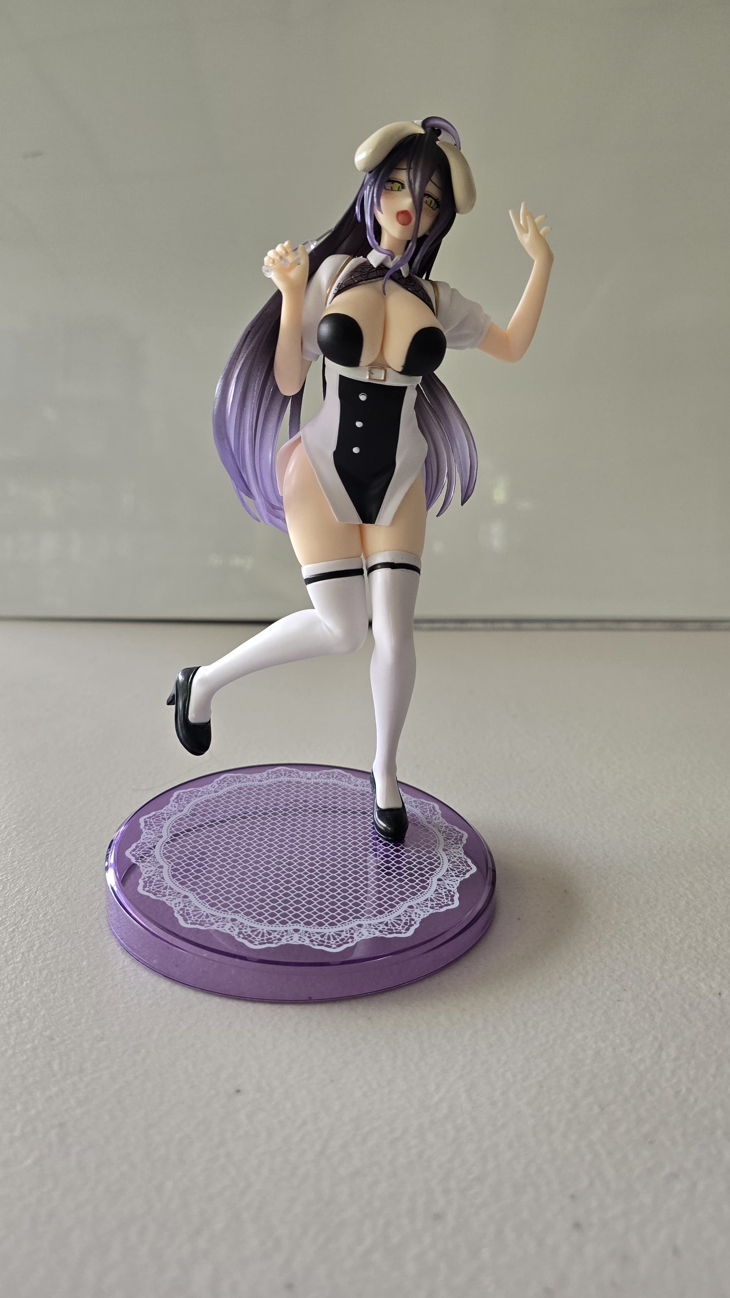 Overlord Vivit Albedo (Nurse Ver.) Figure (Sin Caja)