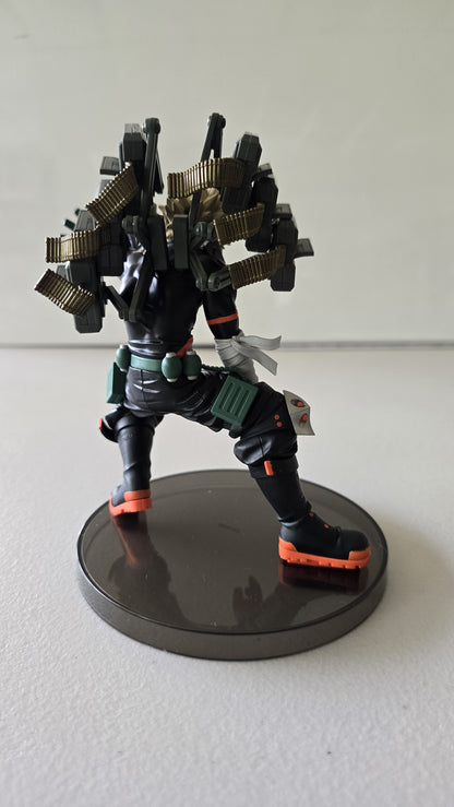 My Hero Academia The Amazing Heroes Plus Katsuki Bakugo II (sin caja)
